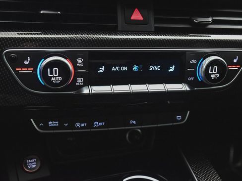 Used 2024 Audi S5 Premium w/ Convenience Package image 20