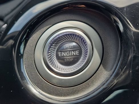 Used 2020 Mercedes-Benz S 63 AMG 4MATIC Sedan image 35