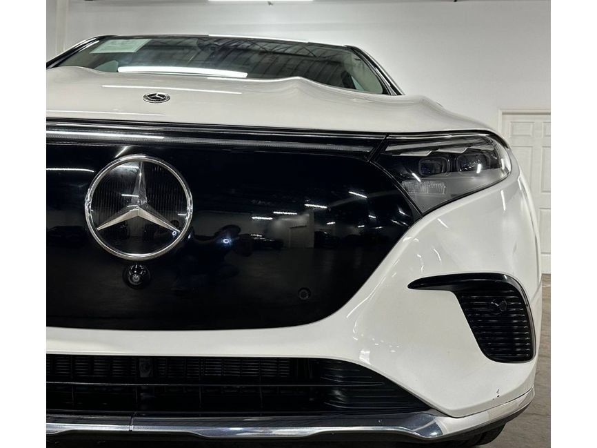 Used 2023 Mercedes-Benz EQS 450+ SUV image 7