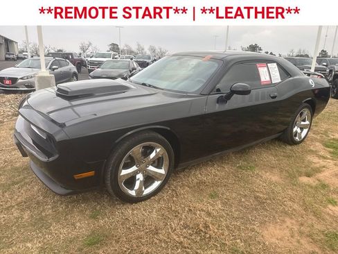 Used 2013 Dodge Challenger R/T Plus image 3