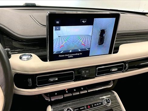 Used 2024 Lincoln Aviator Black Label w/ Dynamic Handling Package image 28