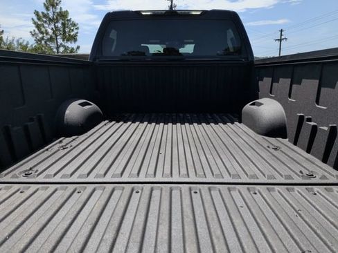 Used 2025 Toyota Tundra SR5 w/ SR5 Convenience Package AWD/4WD image 33
