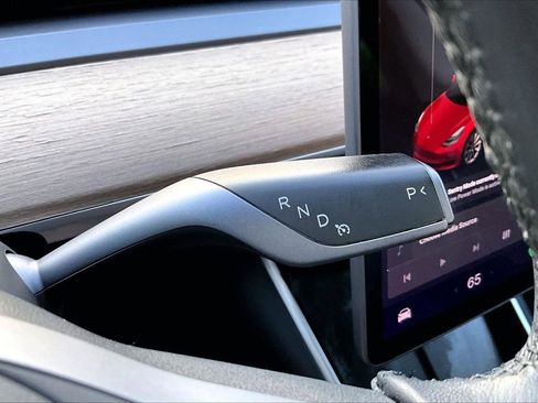 Used 2019 Tesla Model 3 Standard Range Plus RWD image 30