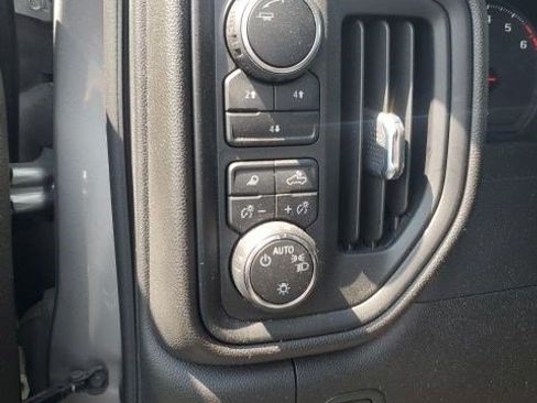 Used 2024 Chevrolet Silverado 2500 Custom w/ Custom Value Package AWD/4WD image 8
