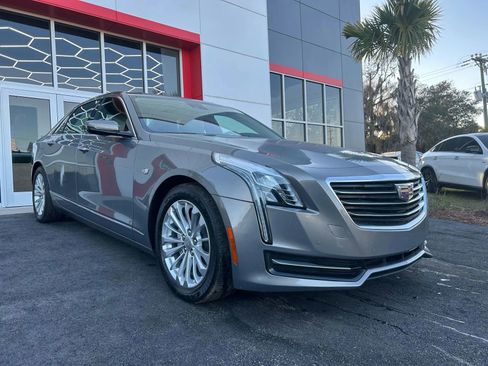 Used 2018 Cadillac CT6 2.0T image 3