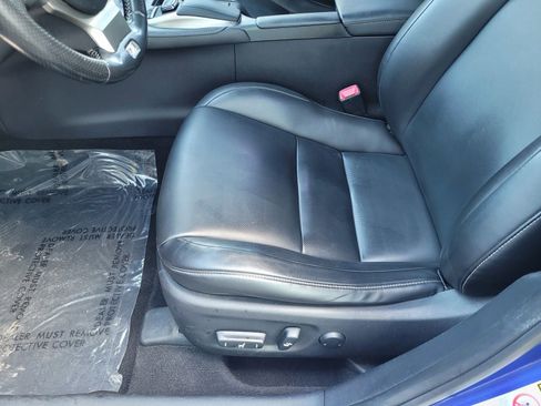 Used 2015 Lexus CT 200h w/ Navigation Package image 22