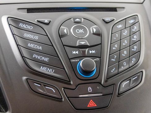Used 2015 Ford Escape SE FWD image 25
