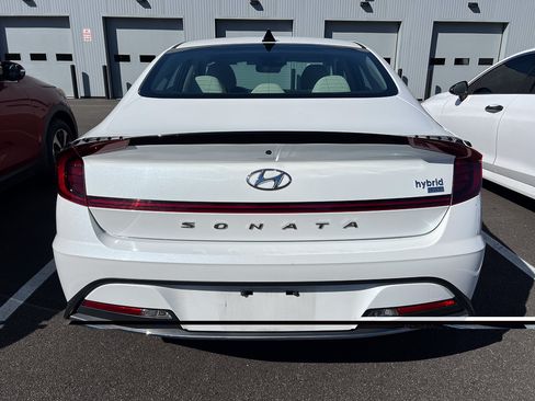 Used 2021 Hyundai Sonata Blue FWD image 3