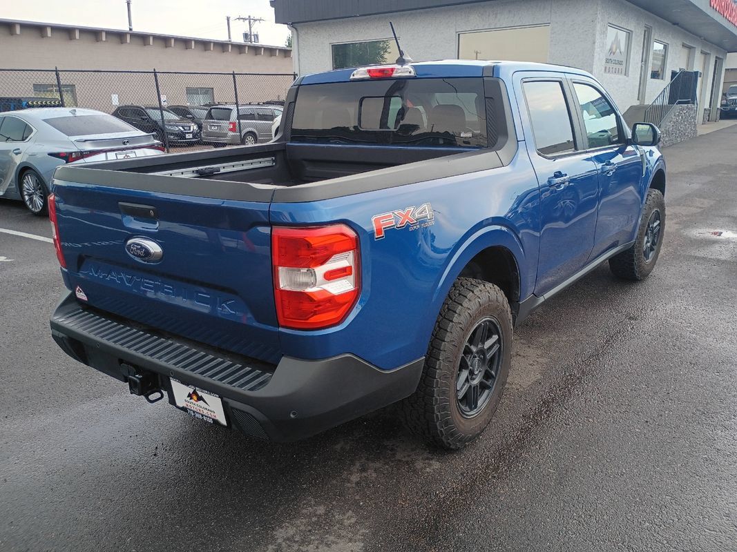 Used 2024 Ford Maverick Lariat w/ FX4 Off-Road Package AWD/4WD image 7