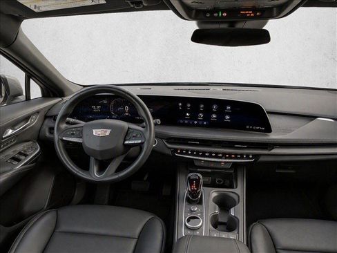 Used 2024 Cadillac XT4 Premium Luxury FWD image 26