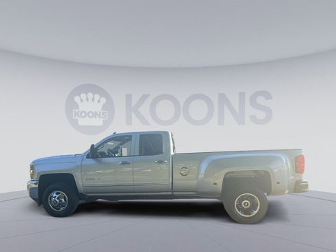 Used 2015 Chevrolet Silverado 3500 LTZ w/ LTZ Plus Package AWD/4WD image 2