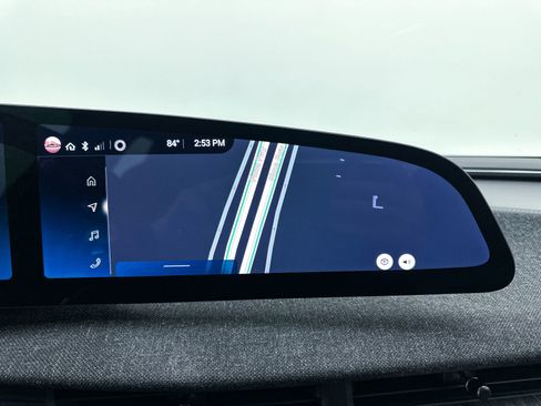 Used 2024 Lucid Air Pure RWD image 29