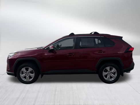 Used 2025 Toyota RAV4 XLE w/ Weather Package AWD/4WD image 4