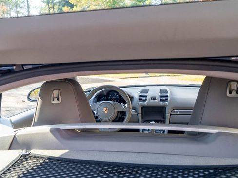 Used 2014 Porsche Cayman image 57