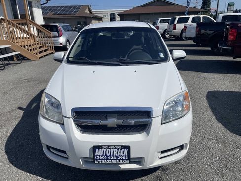 Used 2011 Chevrolet Aveo LT FWD image 3