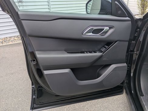 New 2026 Land Rover Range Rover Velar S AWD/4WD image 13