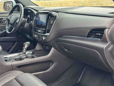 Certified 2023 Chevrolet Traverse Premier image 22