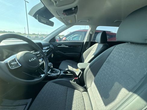 New 2026 Kia Seltos S AWD/4WD image 11