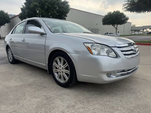 Used 2006 Toyota Avalon Limited FWD image 3