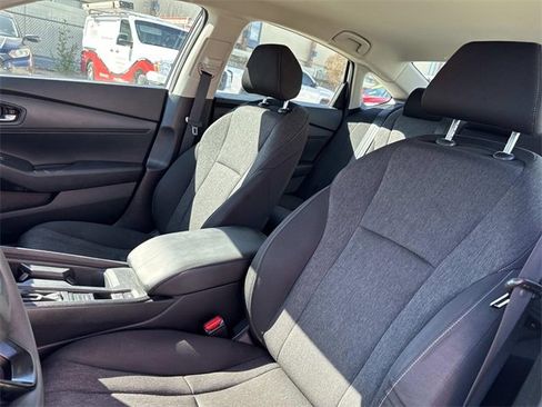 Used 2023 Honda Accord LX image 16