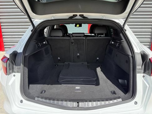 Used 2023 Alfa Romeo Stelvio Sprint RWD image 20