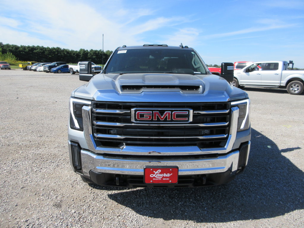 New 2026 GMC Sierra 3500 SLE w/ SLE Value Package AWD/4WD image 12
