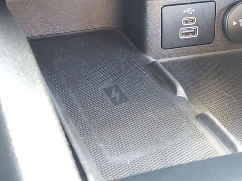 Used 2024 Ford Escape Platinum image 22