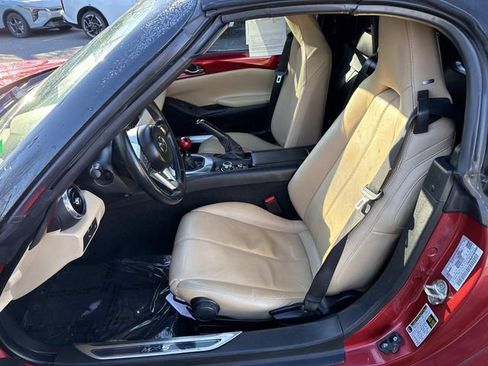 Used 2017 MAZDA MX-5 Miata Grand Touring w/ Interior Package image 13