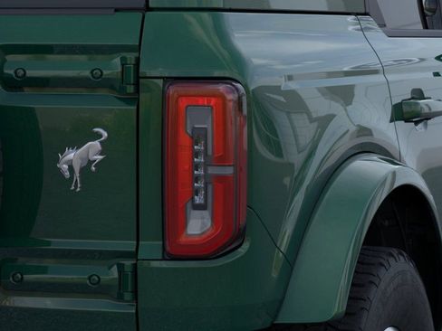 New 2025 Ford Bronco Outer Banks AWD/4WD image 23