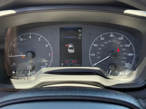 Used 2025 Toyota Corolla LE FWD image 17