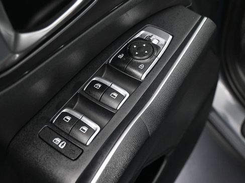 Used 2025 Kia Sorento S FWD image 14