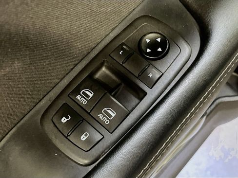 Used 2021 Dodge Challenger SXT w/ Blacktop Package RWD image 17