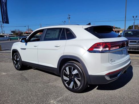 New 2026 Volkswagen Atlas Cross Sport SE AWD/4WD image 6