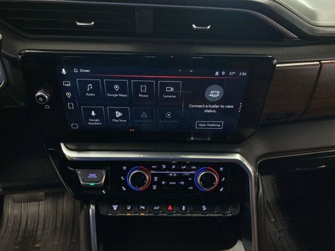 Used 2024 GMC Sierra 2500 Denali Ultimate image 26