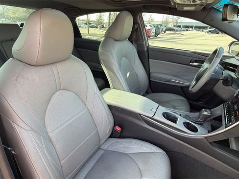 Certified 2021 Toyota Avalon Limited w/ Advanced Safety Package image 49
