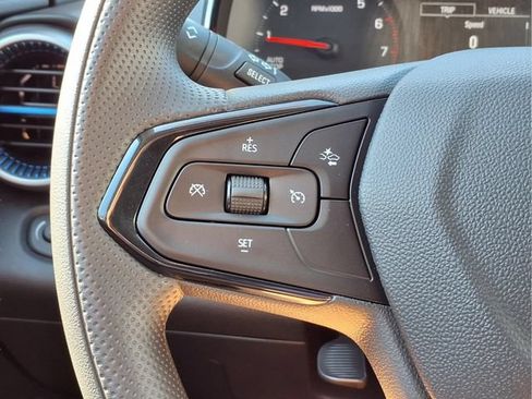 New 2026 Chevrolet Trax LS w/ LS Convenience Package FWD image 11