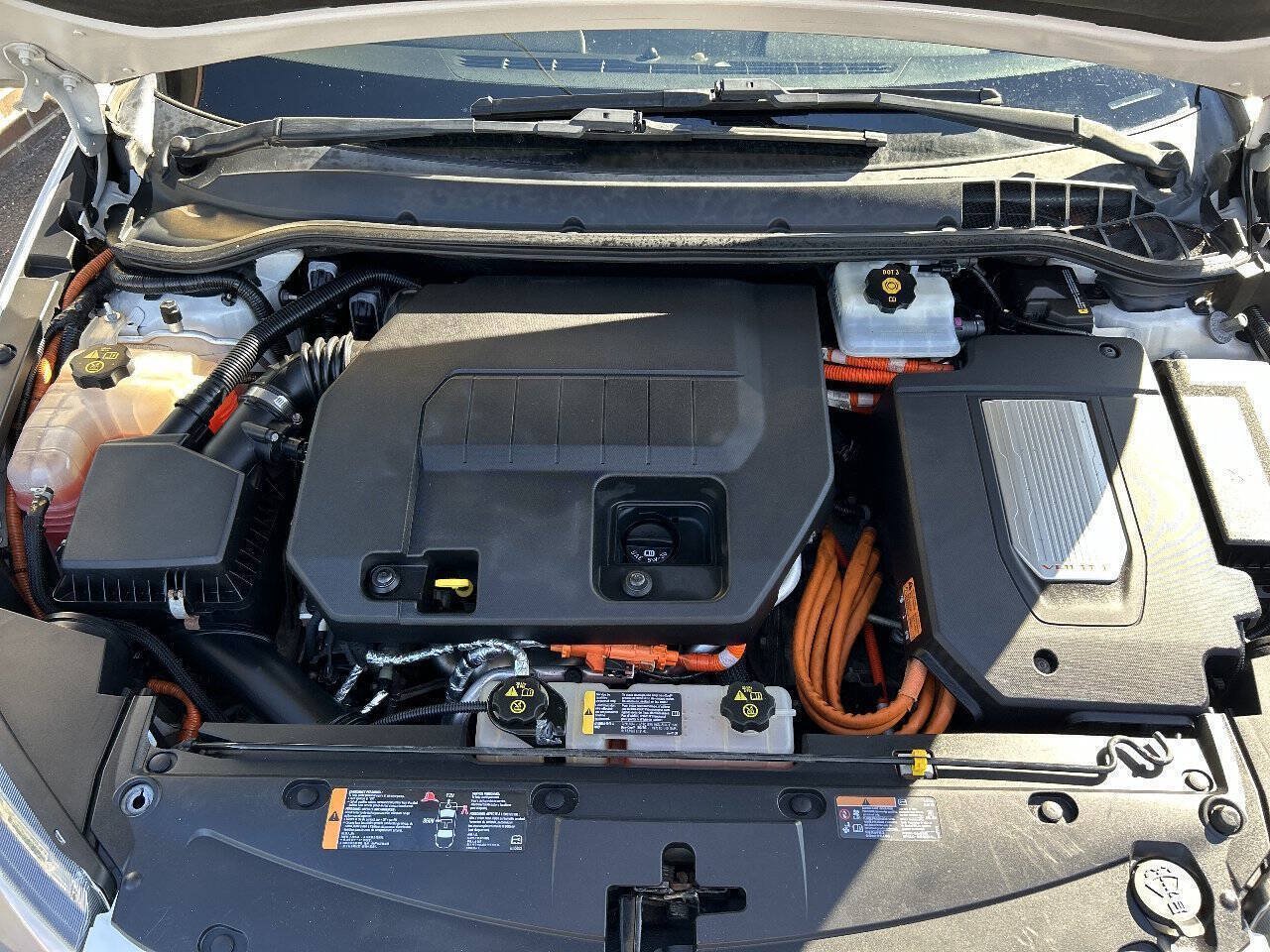 Used 2012 Chevrolet Volt Premium w/ Premium Trim Package FWD image 18