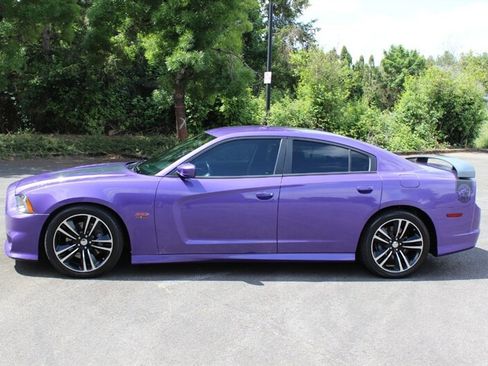 Used 2013 Dodge Charger SRT8 Super Bee w/ Convenience Group II RWD image 7