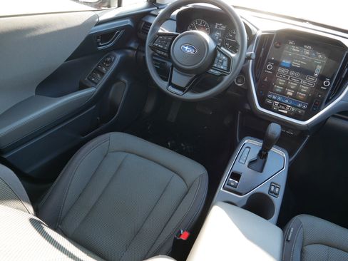 Used 2024 Subaru Crosstrek 2.0i Premium image 9