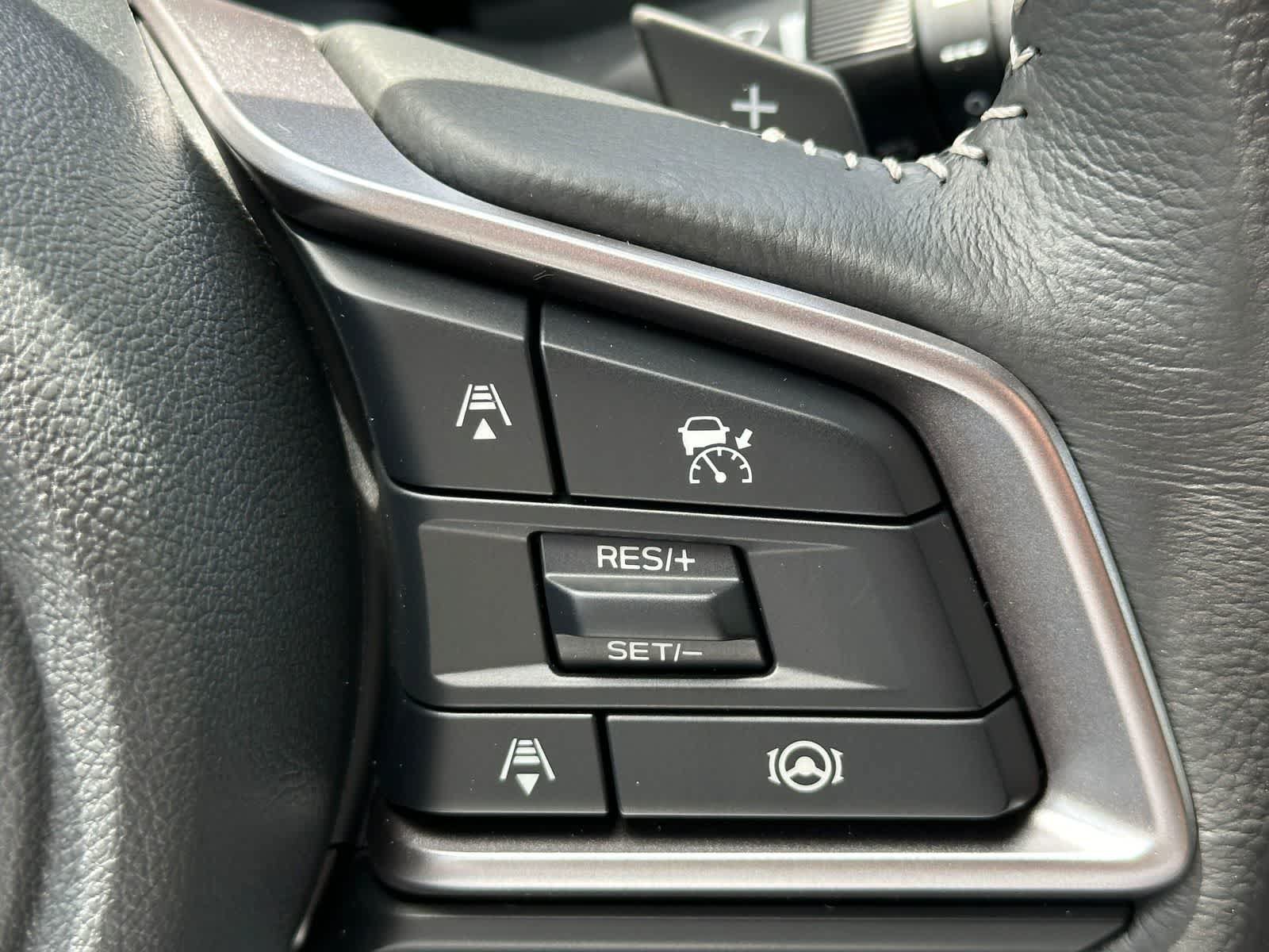 New 2026 Subaru Ascent Limited AWD/4WD image 29
