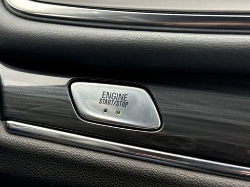 Certified 2023 Buick Enclave Essence AWD/4WD image 16