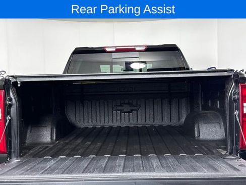 Used 2025 Chevrolet Silverado 1500 LT Trail Boss w/ Convenience Package II image 9
