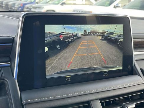 Used 2024 Chevrolet Tahoe Premier image 32