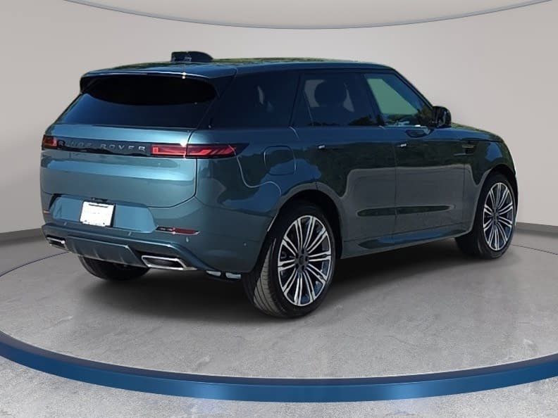 New 2027 Land Rover Range Rover Sport Dynamic SE AWD/4WD image 5