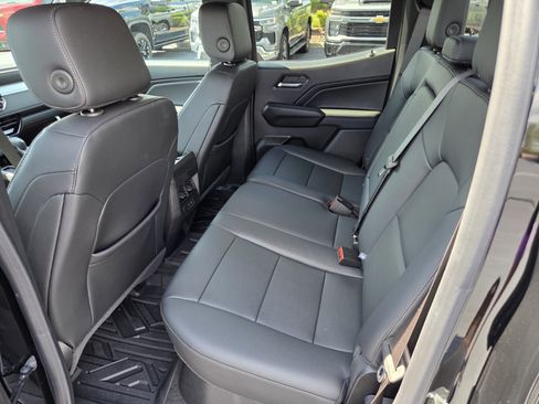 New 2026 Chevrolet Colorado LT w/ LT Convenience Package RWD image 6