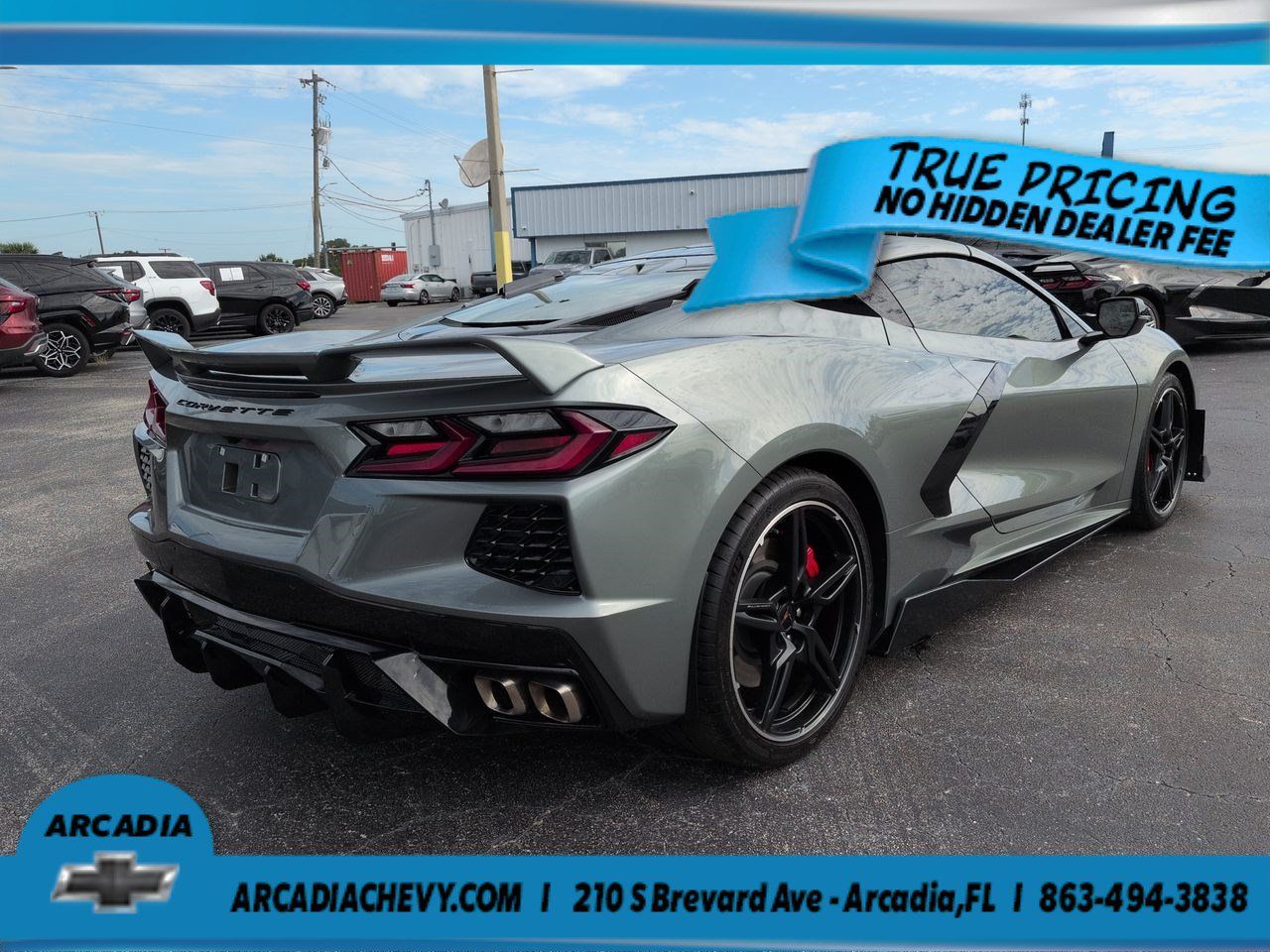 Used 2023 Chevrolet Corvette Stingray Premium Cpe w/ Z51 Performance Package RWD image 4