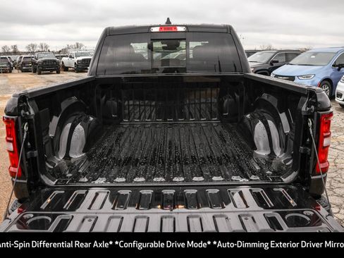 New 2026 RAM 1500 4x4 Crew Cab image 15