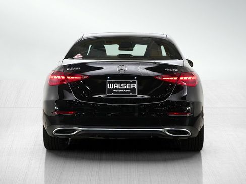 Used 2025 Mercedes-Benz C 300 4MATIC Sedan image 5