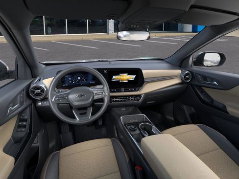 New 2026 Chevrolet Equinox ACTIV w/ Convenience Package III image 15