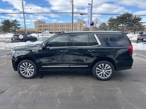 Used 2023 GMC Yukon Denali image 8